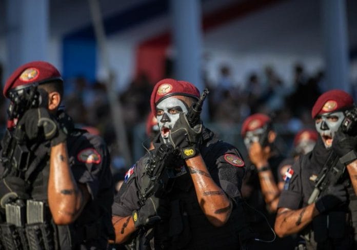 Ministerio de Defensa invita al pueblo dominicano a respaldar desfile Militar en el Malecón
