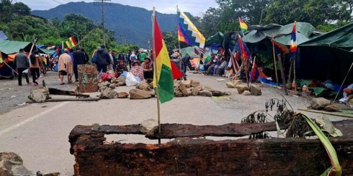 Bloqueos en Bolivia | Más de 1.000 vehículos afectados y pérdidas por US$ 680 millones, según autoridades