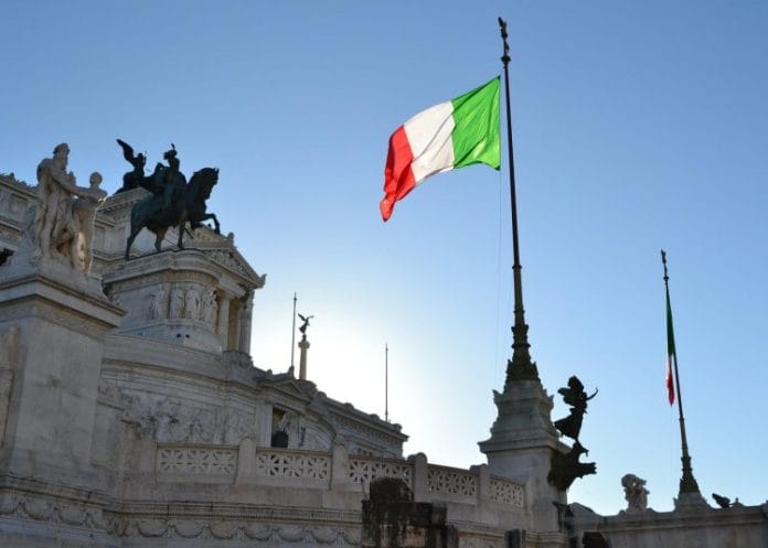 La inflación en Italia aumentó hasta el 0.8% en enero