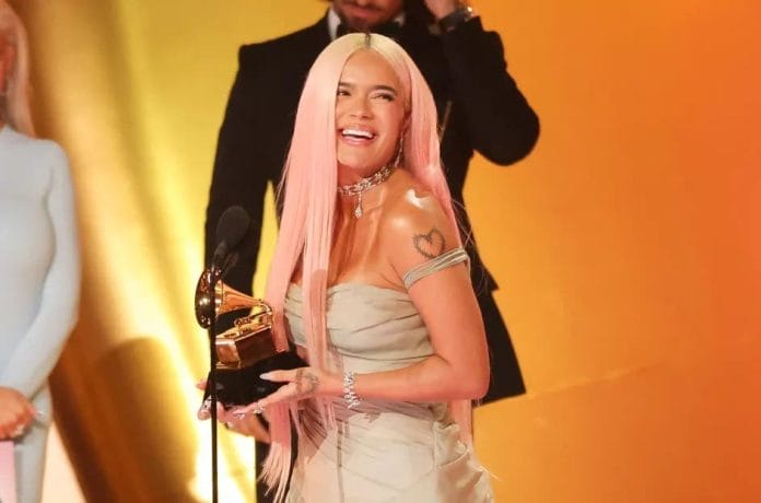 Karol G gana su primer grammy por álbum 'Mañana será bonito'