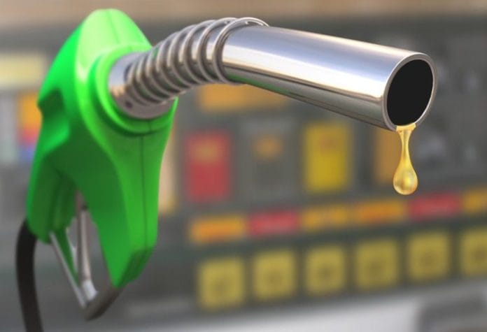 Cuatro combustibles bajan de precio; el resto se mantiene sin variación