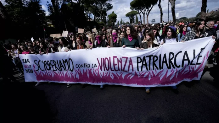 Apoyo masivo a favor de los derechos de las mujeres en todo el mundo