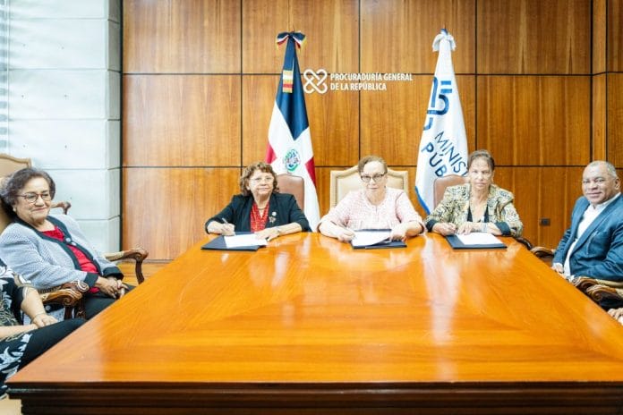 MP, UTE y FUNMUJER firman acuerdo para impartir carreras profesionales y técnicas a reclusos en los centros de corrección y rehabilitación