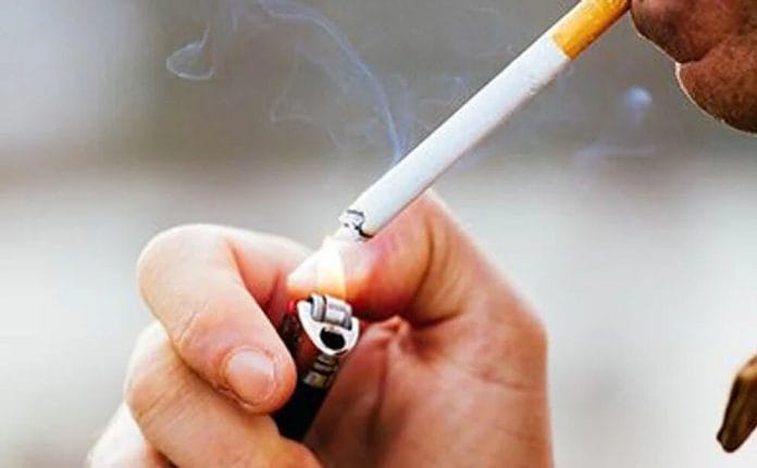 Descubren que fumar daña los genes que pueden prevenir el cáncer