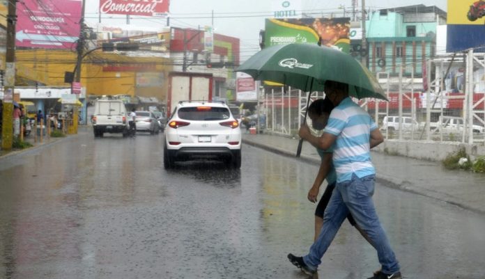 Vaguada y efectos locales provocarán aguaceros en varias provincias, temperaturas calurosas