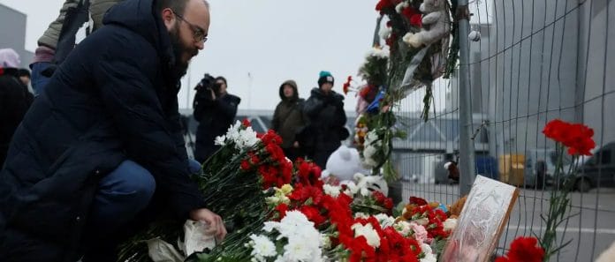 Aumenta a 143 cifra oficial de muertos en atentado de Moscú
