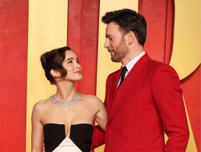 Chris Evans y Alba Baptista reciben a su primer hijo