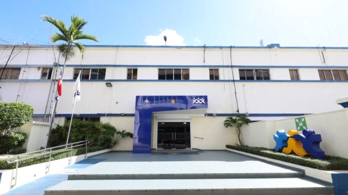 DGCP llama alcaldes electos a suspender registros de proveedores