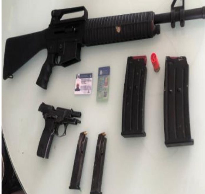 Policía ocupa armas de fuego y drogas en operativos en distintas partes del país