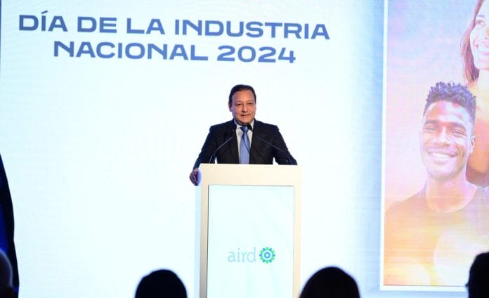 Abel Martínez pondrá sector industrial en centro política económica