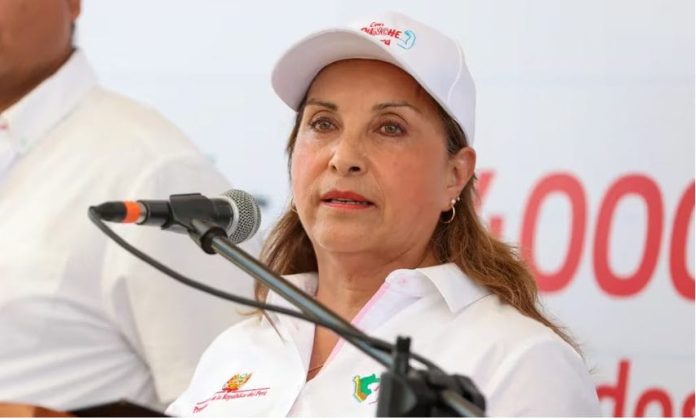 Desmiente que Dina Boluarte haya denunciado pérdida de boleta con cuatro Rolex