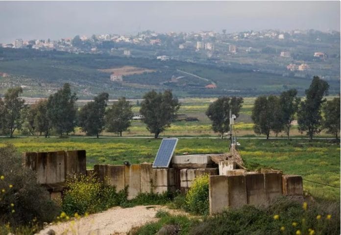 Israel atacó simultáneamente a una decena de objetivos de Hezbollah en el sur del Líbano