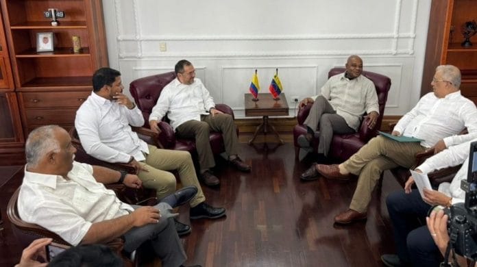 Venezuela invita a Colombia y a la Celac a participar como observadores electorales