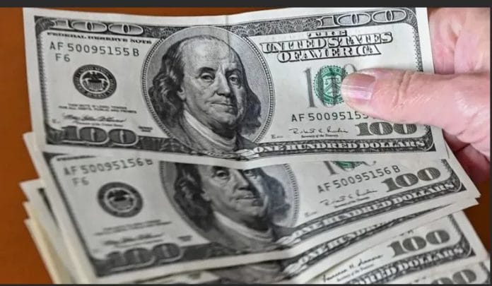 Precio del dólar en bancos dominicanos este lunes