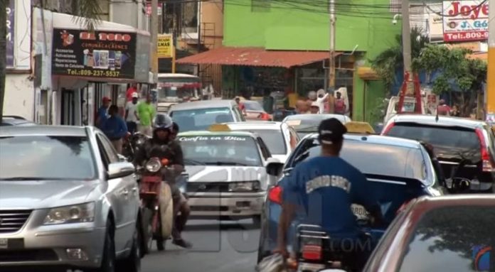 Transportistas y pasajeros desmienten aumento de pasaje en rutas de Isabel Aguiar, Bolívar y zonas aledañas