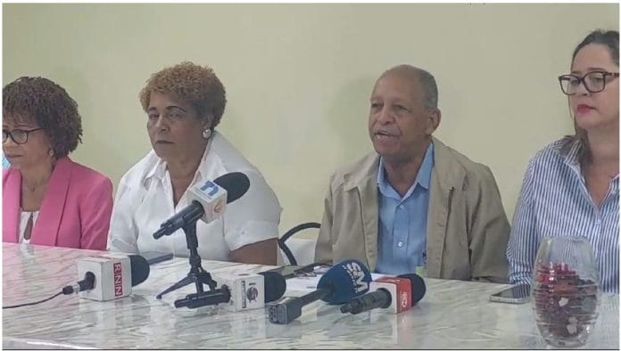 Gremios del sector salud llaman a paro de labores en la región Este, este martes 9 de abril