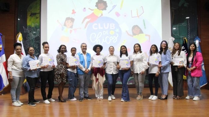“Club de Chicas” de Supérate, junto con Unicef y Koica, gradúa 185 niñas y adolescentes de SDN