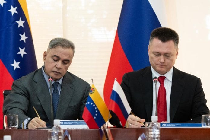 Rusia y Venezuela firman acuerdo de cooperación 