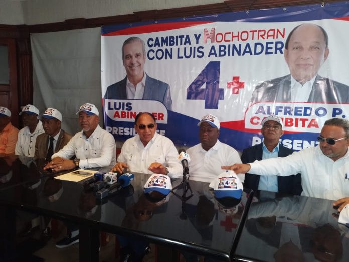 MOCHOTRAN anuncia su apoyo a la reeleción de Luis Abinader