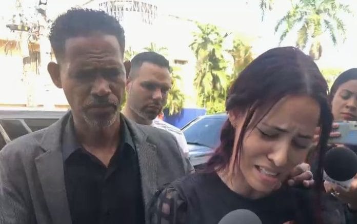 Madre de niña muerta en la Máximo Gómez: 