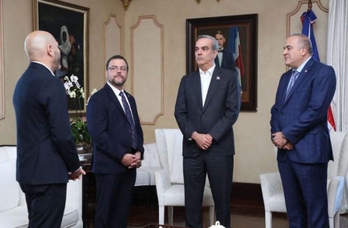 Senador Luis Sepúlveda felicita al Senado Dominicano por aprobar medida que beneficia Diáspora Dominicana en NY