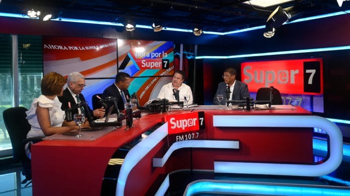 Programa Burocracia Cero impulsa competitividad y transparencia en RD