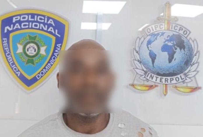 Apresan haitiano buscado en su país por el homicidio de su padre
