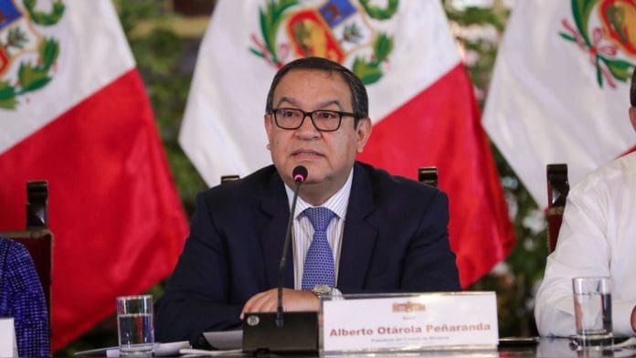 Procuraduría de Perú pide investigar ex primer ministro Alberto Otárola