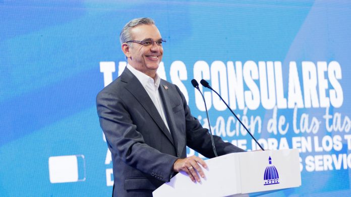 Luis Abinader: 