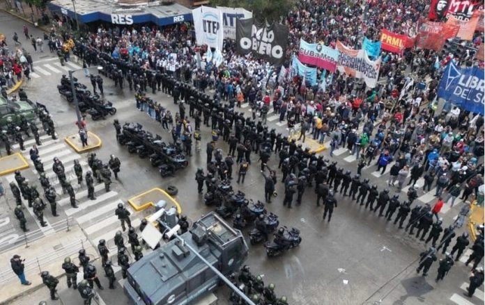 Huelga general en Argentina por agenda de ajuste del presidente Javier Milei