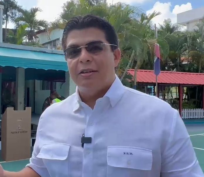 Fellito Suberví llama a los dominicanos a votar para 