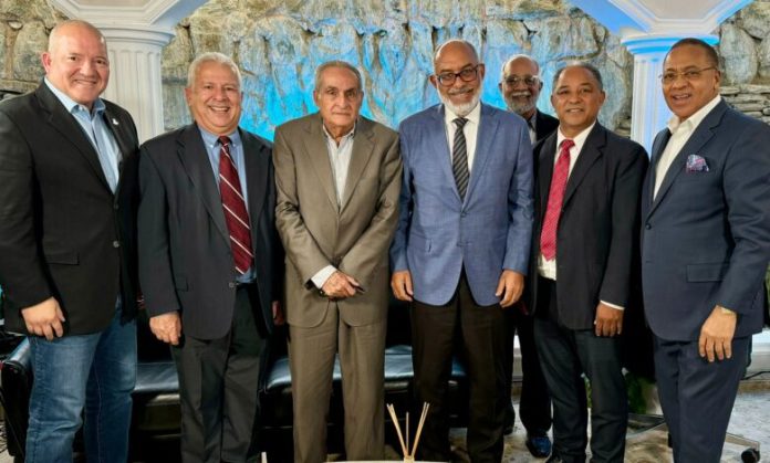 Almuerzo de Su Mundo TV y el periódico Primicias impacta en RD y el mundo