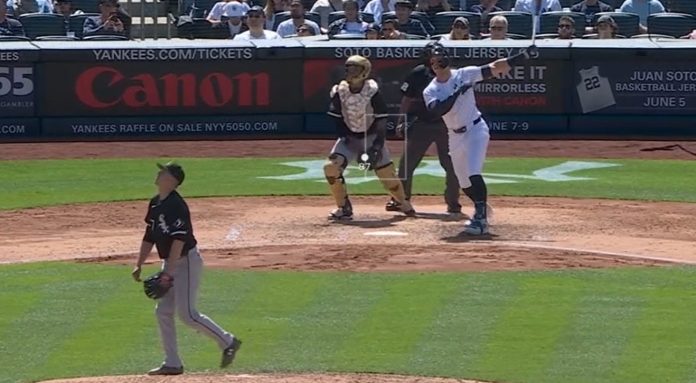Judge vuelve a sacarla y los Yankees ganan 7mo juego al hilo