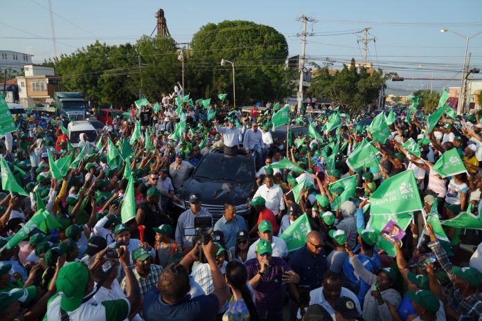 Leonel en San Juan: 