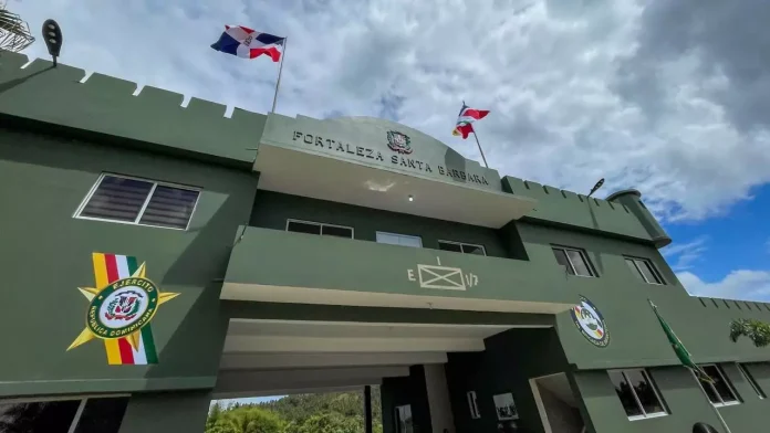 Tres presos muertos y cuatro heridos en la Fortaleza Santa Bárbara; autoridades investigan el motín