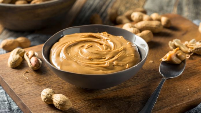 Introducir el maní en la dieta de los bebés puede reducir las alergias en un 71%