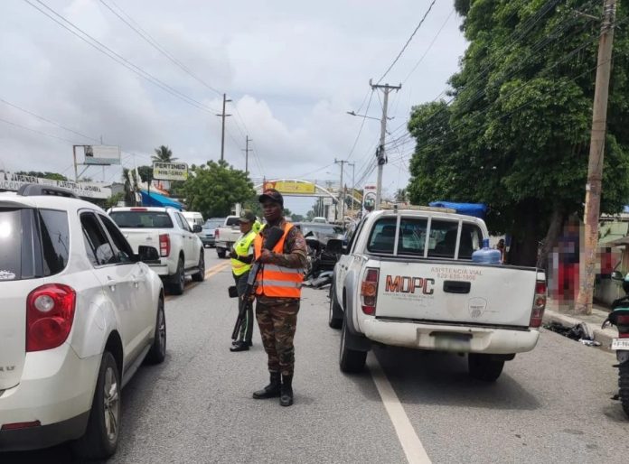 Al menos cinco heridos tras accidente en carretera Baní