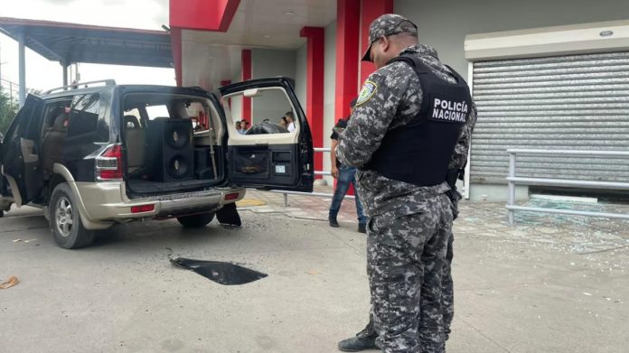 Parte del dinero recuperado en asalto a Banreservas se encontró enterrado en casa de acusado