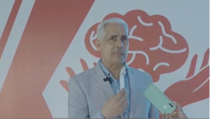 Presidente de la sociedad de medicina interna dice vacuna contra el dengue es efectiva