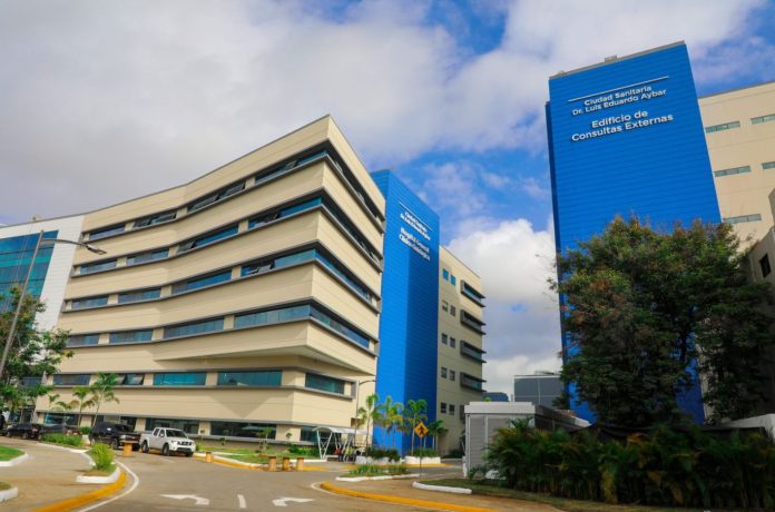 Gobierno culpa gestión pasada de problemas en Ciudad Sanitaria Luis Eduardo Aybar
