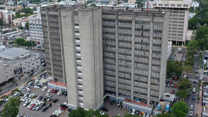 Se registra conato de incendio en edificio “El Huacal”