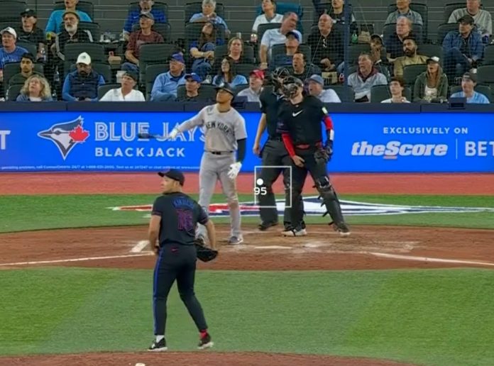 Los Yankees vuelven al carril de la victoria al darle una paliza a Toronto