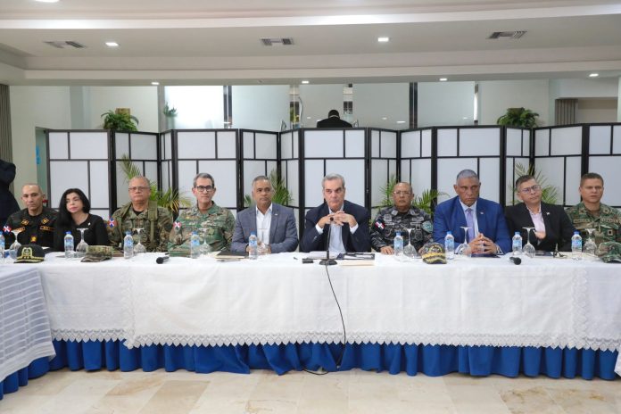 Abinader encabeza reunión de seguimiento al Plan de Seguridad Ciudadana