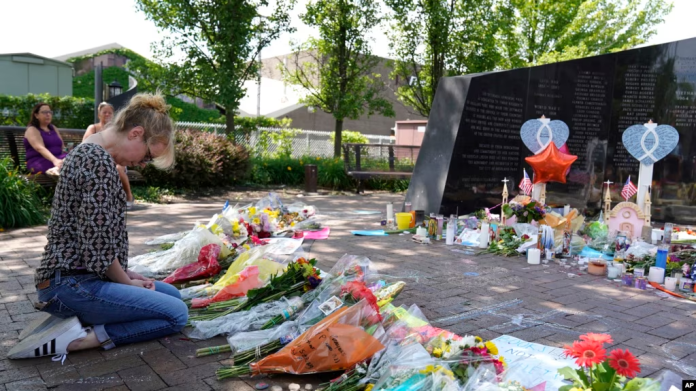 Dos muertos, 19 heridos por tiroteo en Detroit