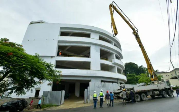 Obras Públicas destaca avance de anexo del Instituto Dominicano de Cardiología