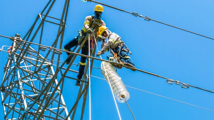 Poder Ejecutivo ajusta presupuesto ante impacto del petróleo