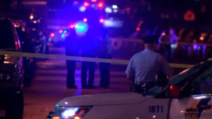 Tres muertos, seis heridos en tiroteo en concentración de personas en oeste de Filadelfia