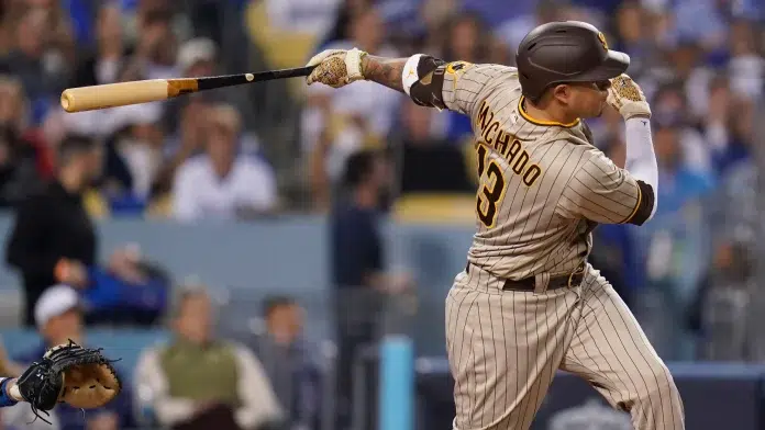 Manny Machado pega cuadrangular y San Diego derrota a San Luis