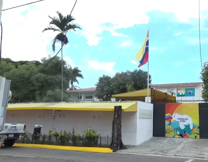Grupos de izquierda llaman a impedir actividades de grupos políticos venezolanos