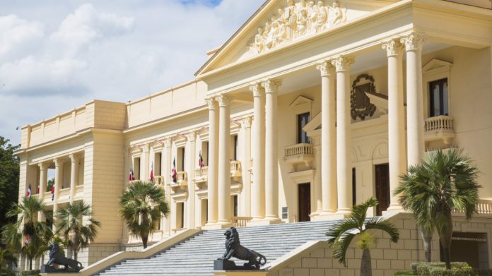 Abinader confirma varios miembros de su gabinete presidencial